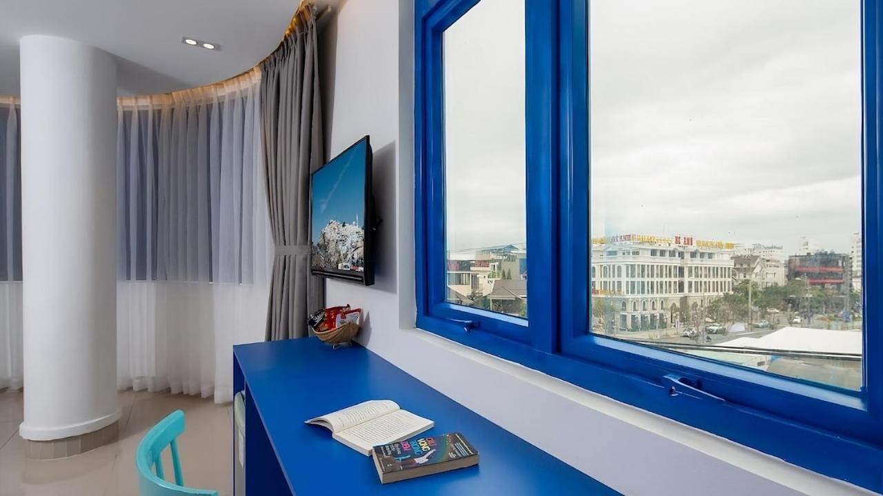 Lucia Beach Hotel Дананг Екстериор снимка
