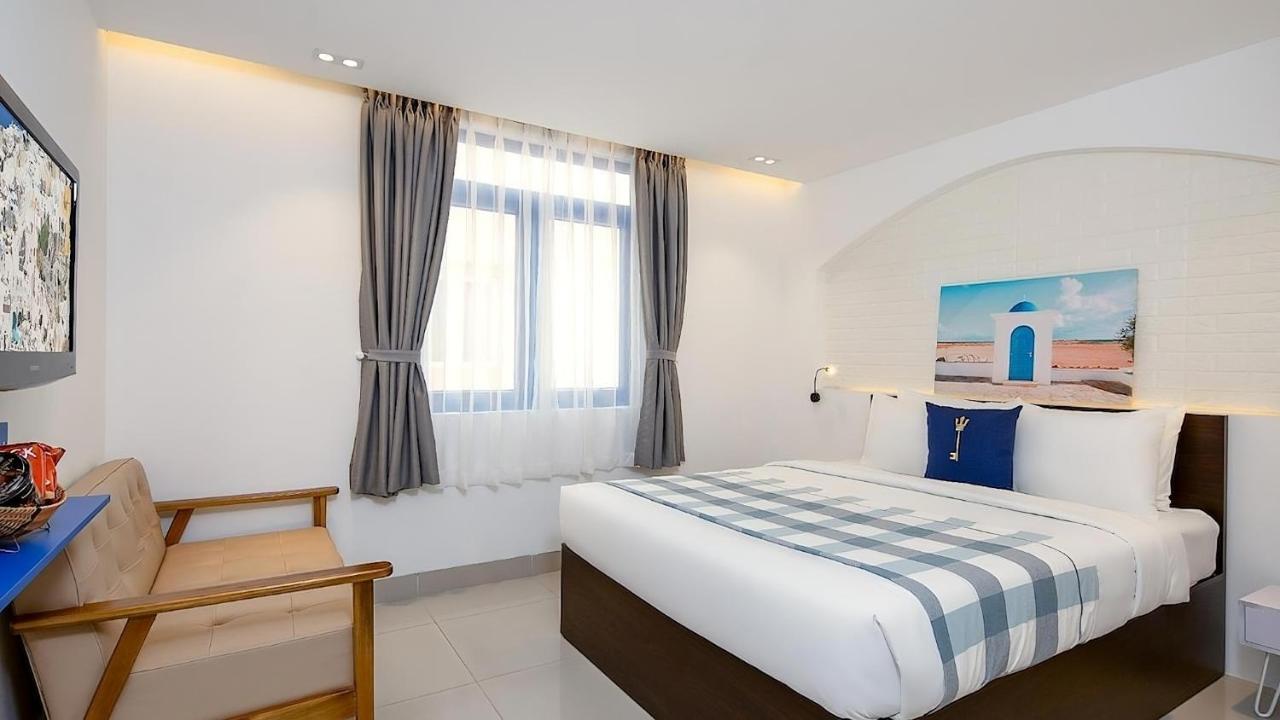 Lucia Beach Hotel Дананг Екстериор снимка