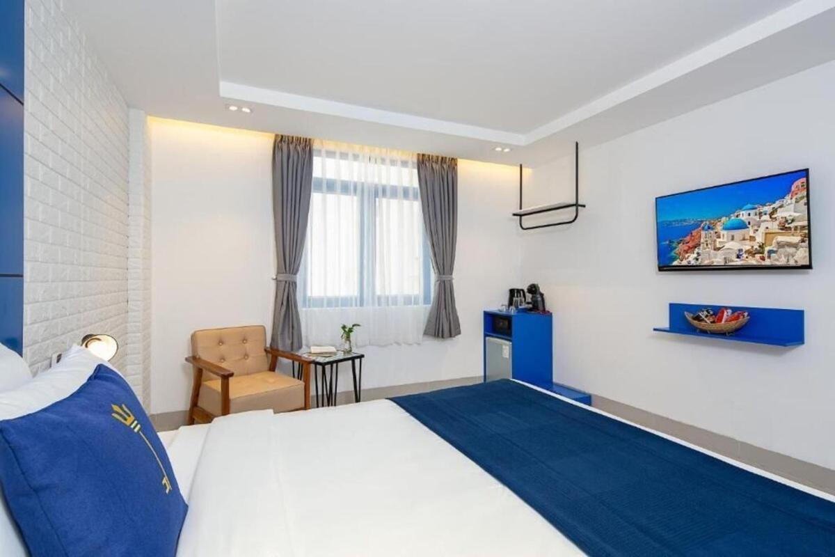 Lucia Beach Hotel Дананг Екстериор снимка