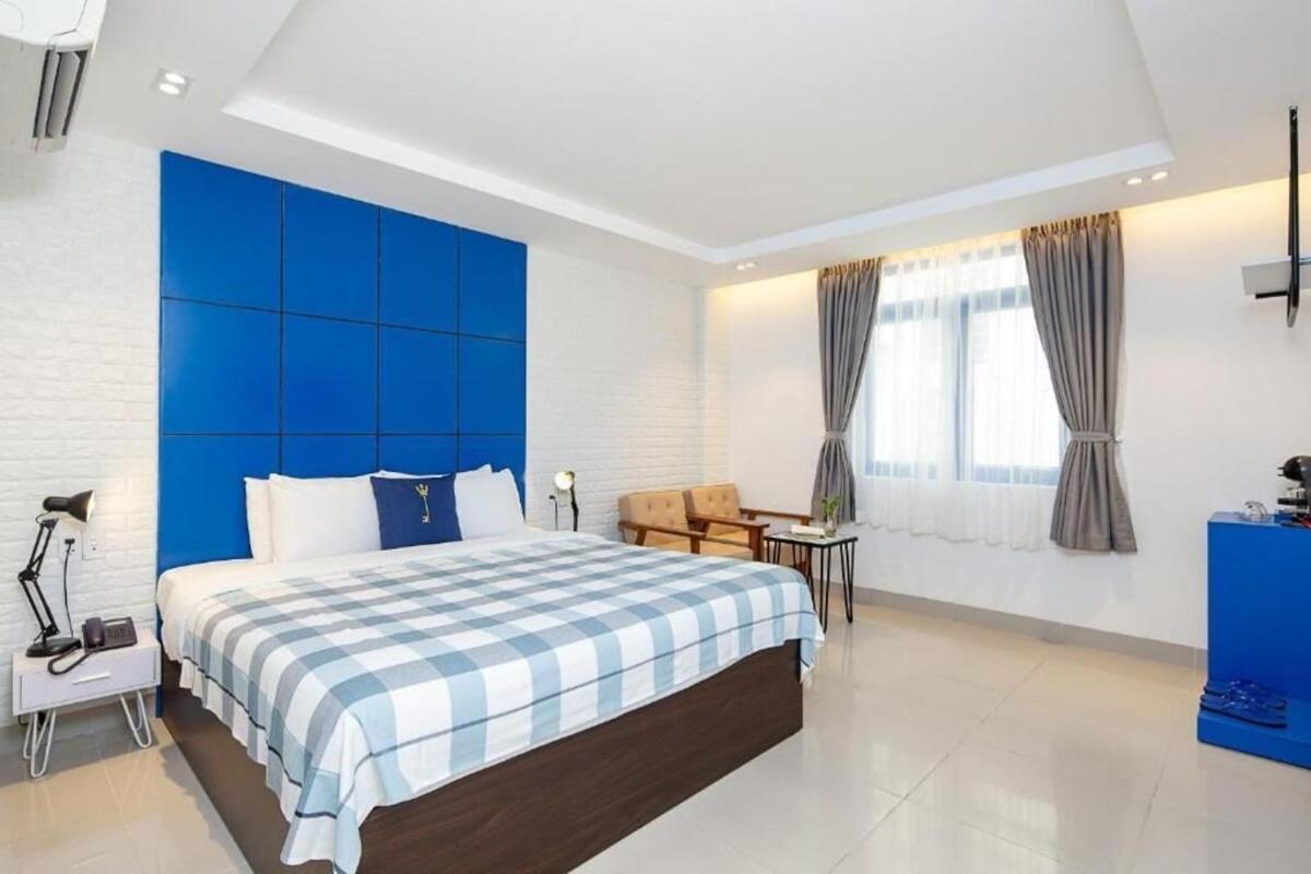 Lucia Beach Hotel Дананг Екстериор снимка